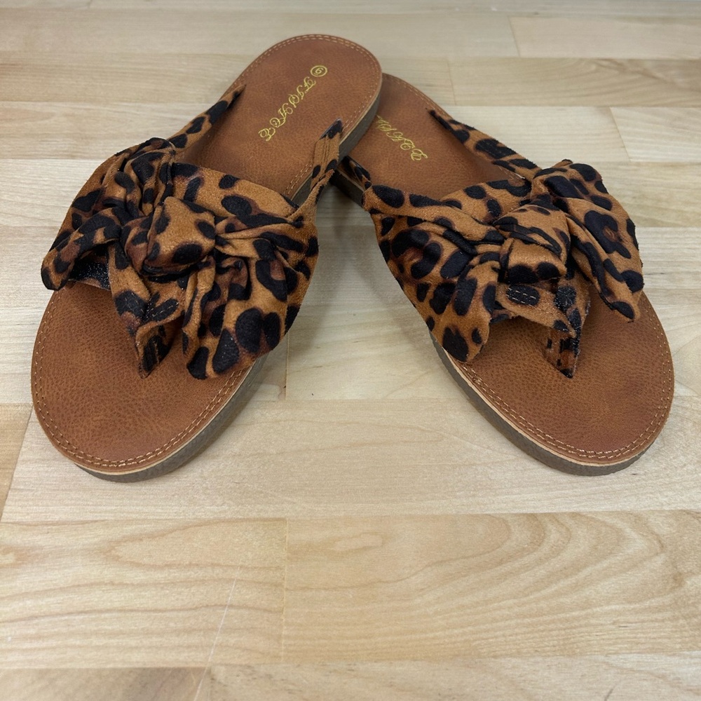 Leopard Bow Slide Sandals Women Size 6 Brown Cheetah Flat Summer